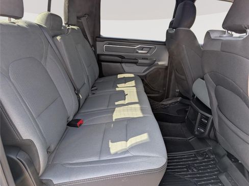 Used 2022 RAM 1500 Big Horn AWD/4WD image 12