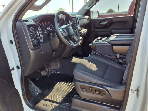 Used 2023 Chevrolet Silverado 1500 Custom Trail Boss w/ LPO, Dark Essentials Package AWD/4WD image 14