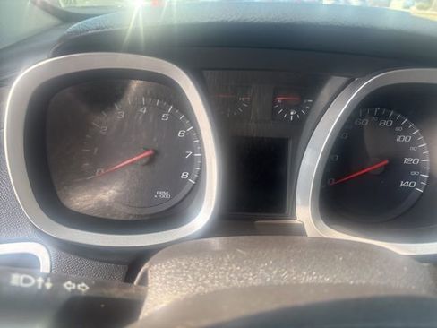 Used 2017 Chevrolet Equinox LT w/ Convenience Package image 23