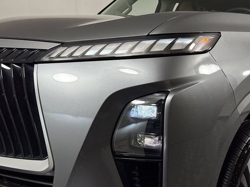Used 2025 INFINITI QX80 Sensory AWD/4WD image 47