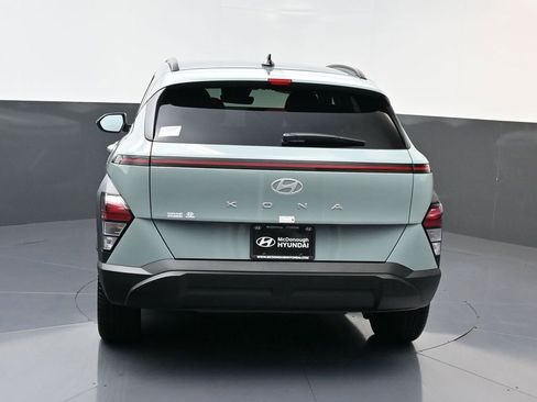 Used 2025 Hyundai Kona SEL image 5