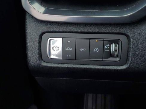 New 2026 GMC Acadia AT4 image 30