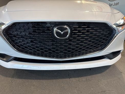 Used 2025 MAZDA MAZDA3 s FWD image 11