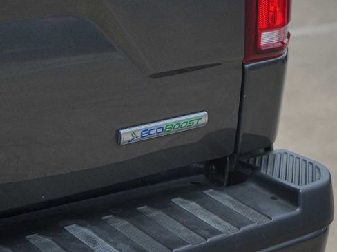 Used 2019 Ford F150 XL w/ Equipment Group 101A Mid AWD/4WD image 8