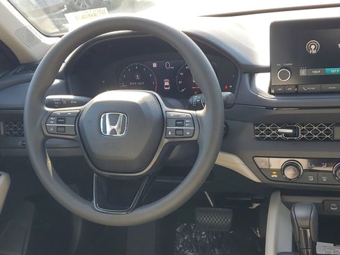 New 2025 Honda Accord SE image 10