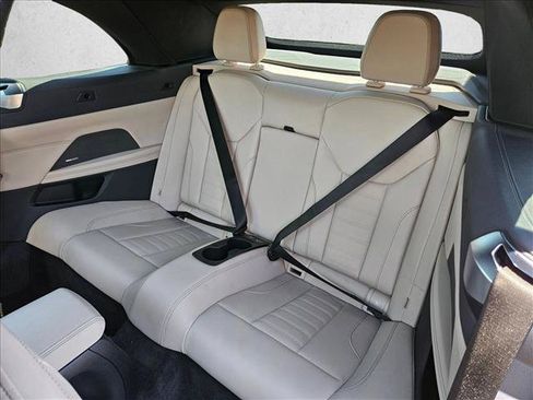 Used 2023 BMW 440i xDrive Convertible w/ Premium Package AWD/4WD image 22