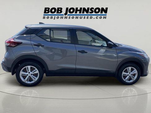 Used 2023 Nissan Kicks S FWD image 2