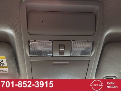 Certified 2022 Nissan Frontier SV AWD/4WD image 31