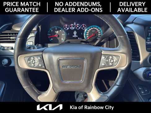 Used 2018 GMC Yukon Denali image 24