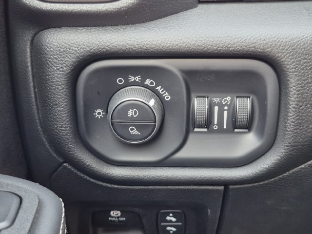 Used 2025 RAM 1500 RHO AWD/4WD image 10