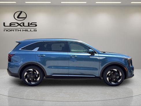 Used 2025 Kia Sorento SX Prestige AWD/4WD image 5