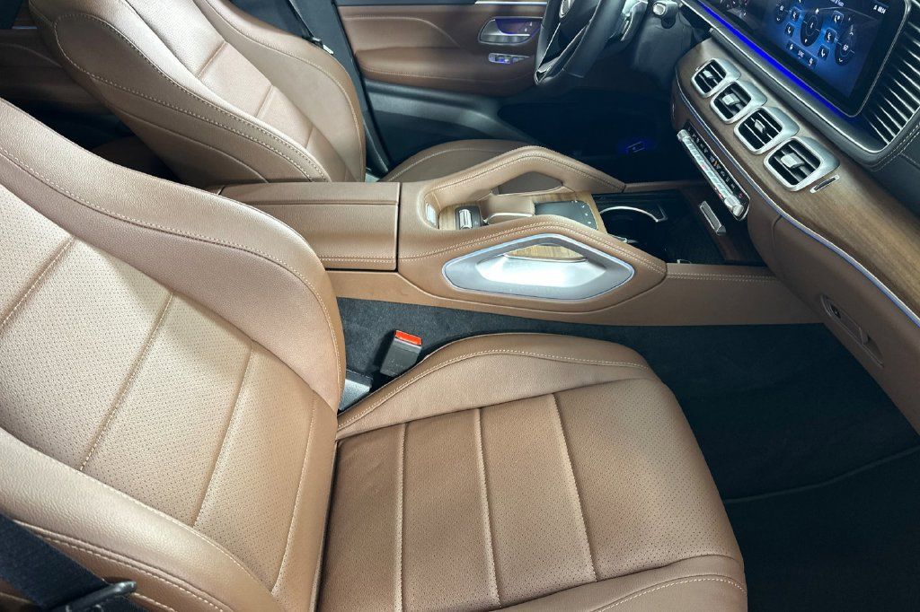Certified 2026 Mercedes-Benz GLS 450 4MATIC image 20