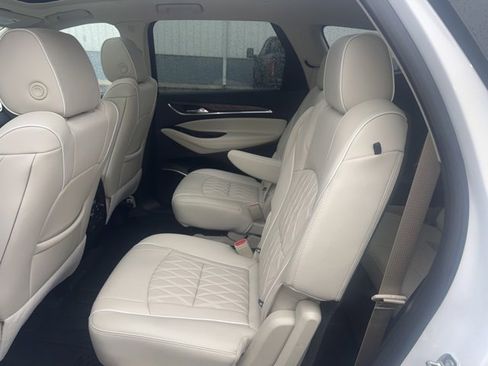 Used 2023 Buick Enclave Avenir w/ Avenir Technology Package image 23