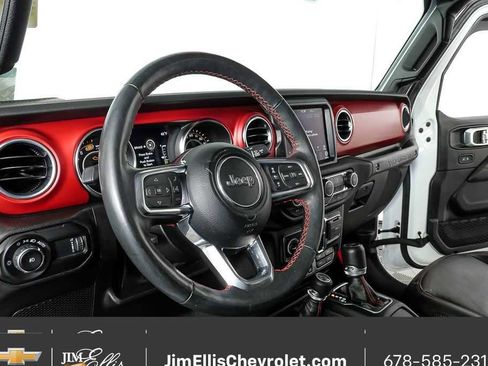 Used 2023 Jeep Wrangler Unlimited Rubicon w/ LED Lighting Group image 4