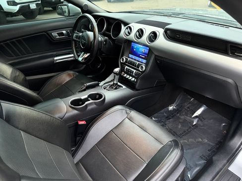 Used 2020 Ford Mustang GT Premium RWD image 15