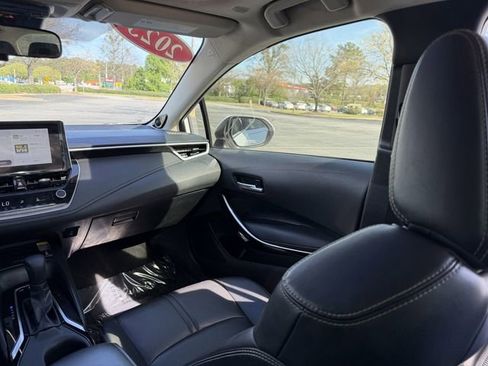 Used 2023 Toyota Corolla XLE FWD image 37