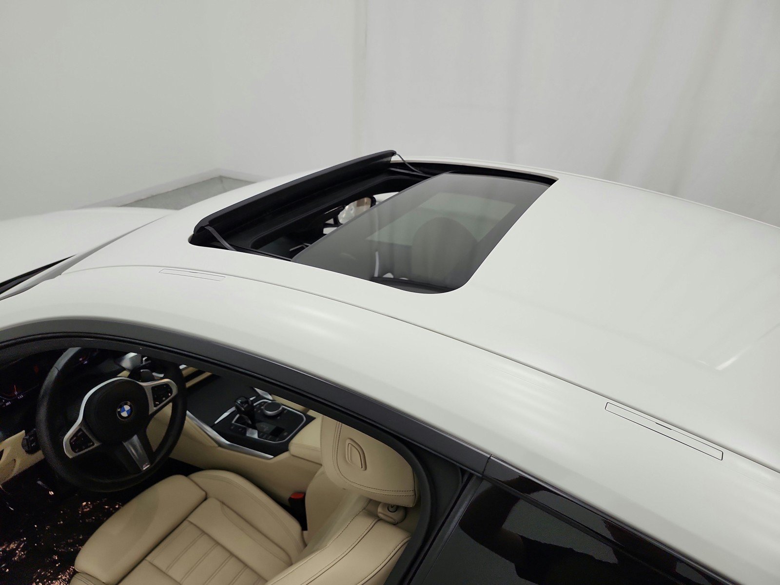 Used 2021 BMW 430i Coupe w/ M Sport Package RWD image 11