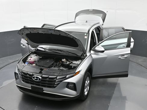 Certified 2024 Hyundai Tucson SEL AWD/4WD image 46