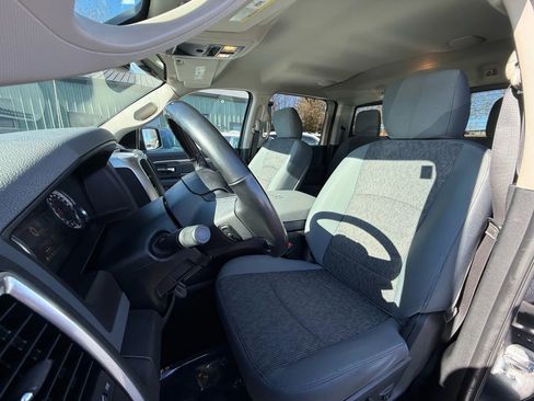 Used 2017 RAM 1500 Big Horn image 12