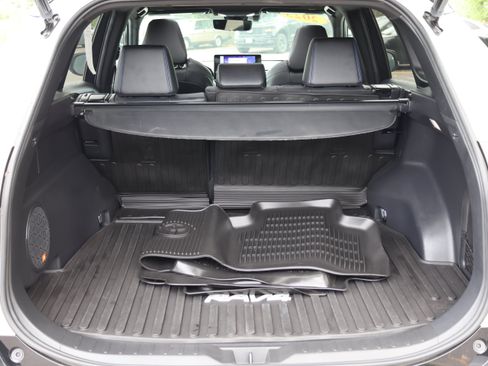 Used 2023 Toyota RAV4 XSE AWD/4WD image 7