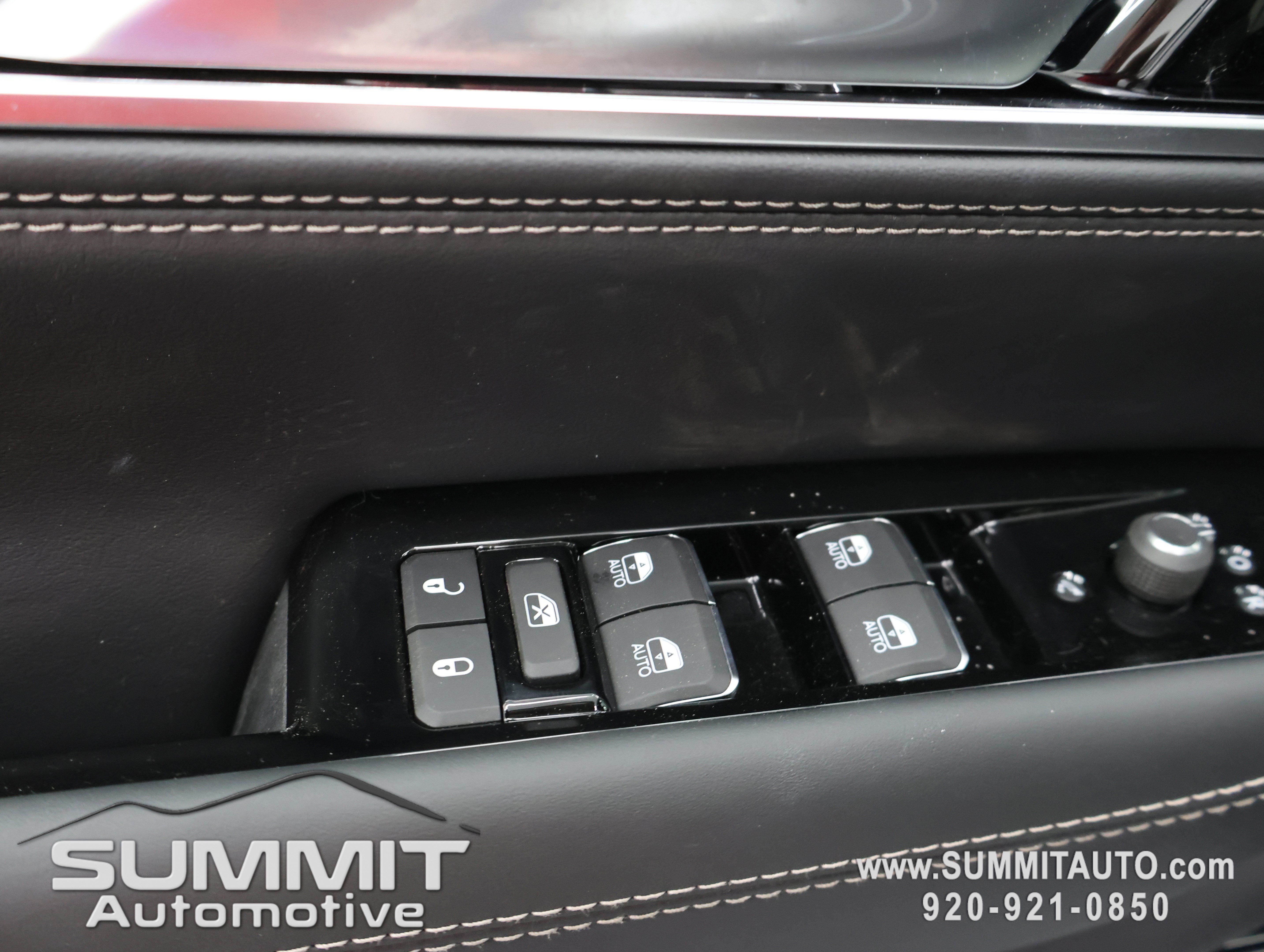 New 2026 Jeep Grand Wagoneer Summit AWD/4WD image 51