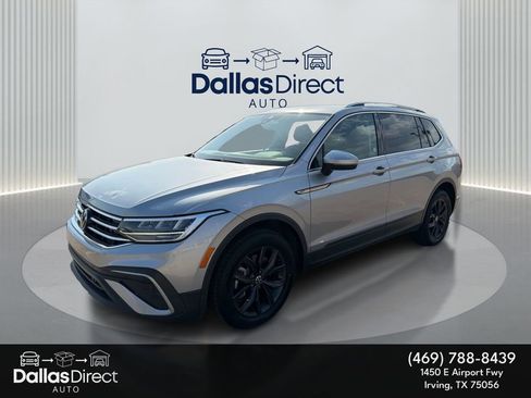 Used 2024 Volkswagen Tiguan SE image 1
