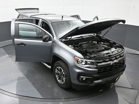 Used 2022 Chevrolet Colorado Z71 image 45