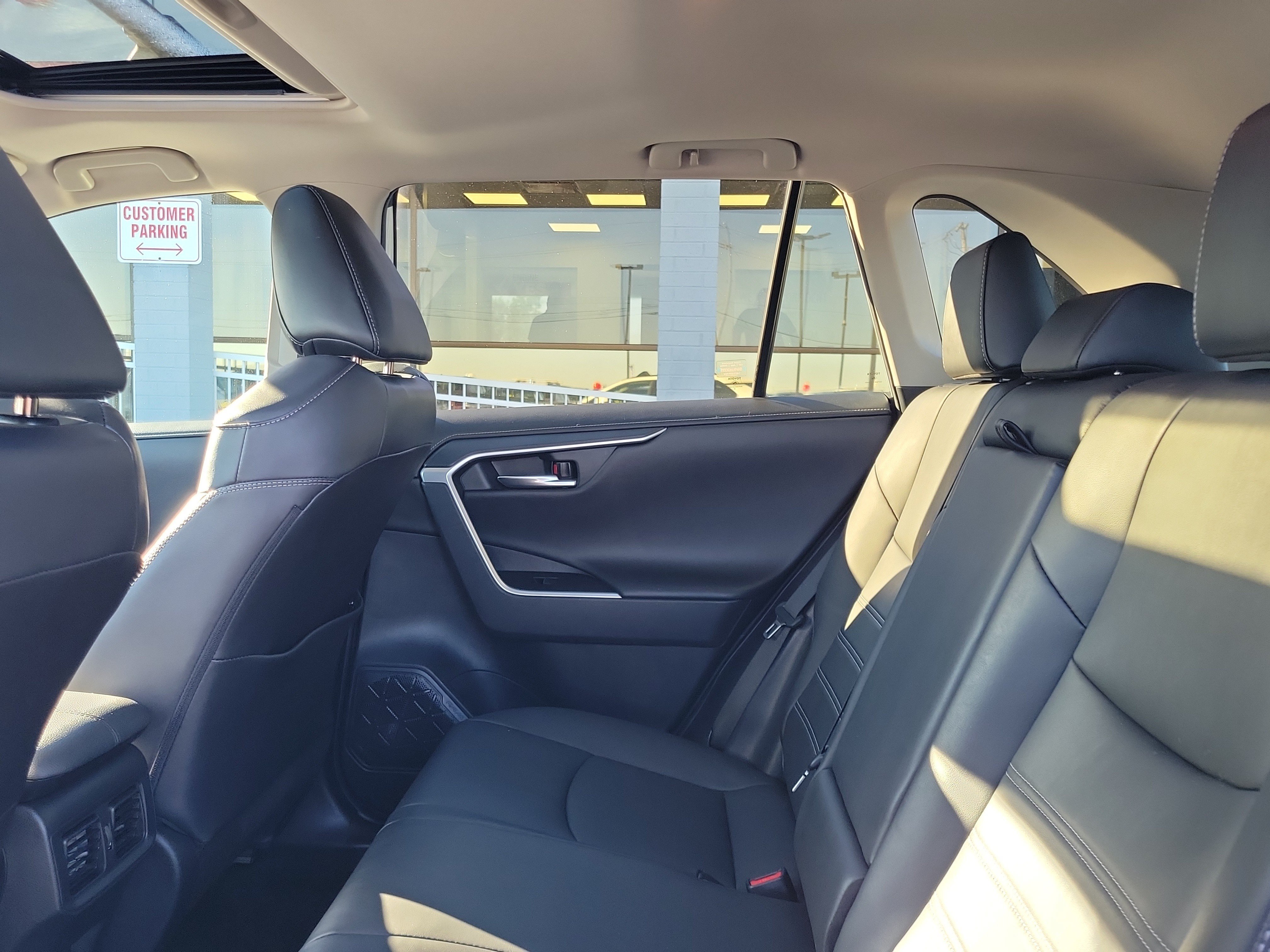 Used 2019 Toyota RAV4 Limited w/ All Weather Liner Package AWD/4WD image 11
