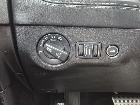 Used 2023 Dodge Charger Scat Pack w/ Plus Group image 25