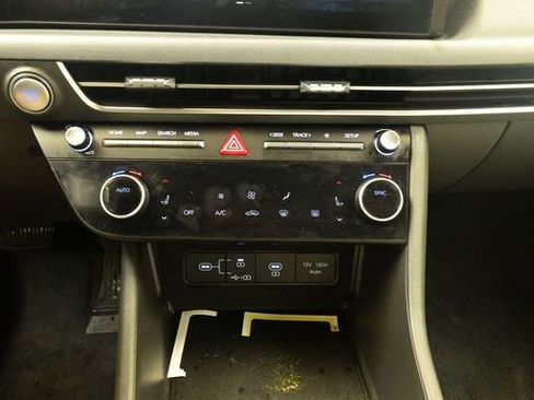 Certified 2024 Hyundai Sonata SEL image 28