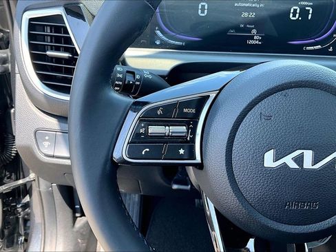 Used 2026 Kia Seltos S FWD image 11