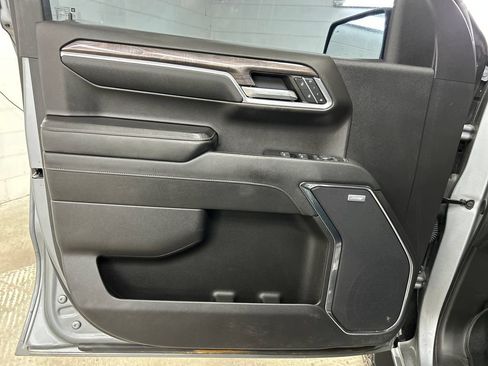 Used 2024 Chevrolet Silverado 1500 LTZ w/ LTZ Premium Package AWD/4WD image 15