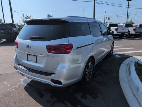 Used 2021 Kia Sedona SX FWD image 5