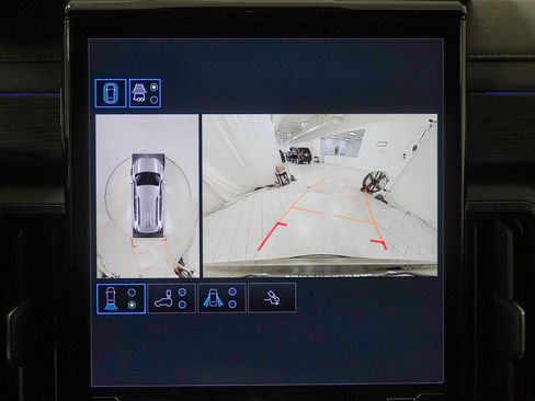 Used 2024 GMC Acadia AT4 w/ Luxury Package AWD/4WD image 30