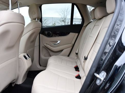 Used 2019 Mercedes-Benz GLC 300 GLC 300 image 15