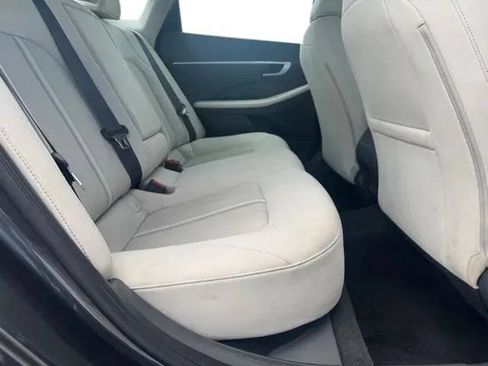 Used 2025 Hyundai Sonata SEL FWD image 16