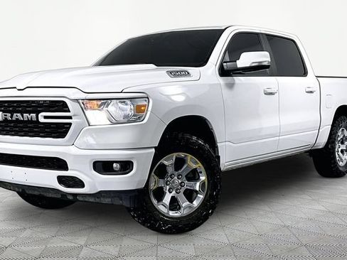 Used 2022 RAM 1500 Big Horn AWD/4WD image 3