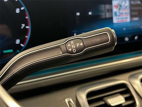 Certified 2023 Mercedes-Benz GLS 450 4MATIC image 25