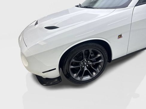 Used 2023 Dodge Challenger R/T Scat Pack RWD image 18