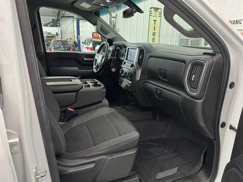 Used 2021 Chevrolet Silverado 2500 LT w/ Fleet Comfort Package AWD/4WD image 16