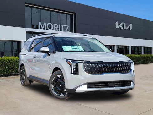 New 2026 Kia Carnival EX image 1