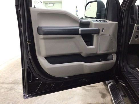 Used 2020 Ford F150 XLT w/ Equipment Group 302A Luxury image 18