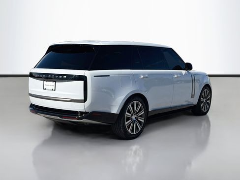 Used 2025 Land Rover Range Rover Long Wheelbase Autobiography AWD/4WD image 5