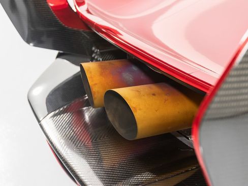 Used 2015 McLaren P1 image 99