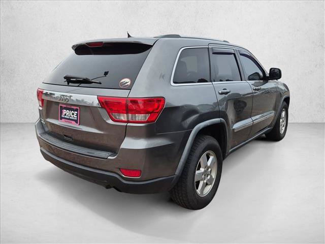 Used 2012 Jeep Grand Cherokee Laredo w/ Laredo E Group AWD/4WD image 3