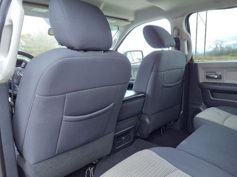 Used 2012 RAM 1500 Big Horn w/ Luxury Group image 12
