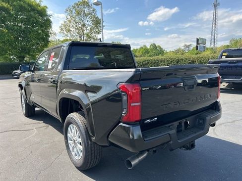 New 2026 Toyota Tacoma SR5 AWD/4WD image 9