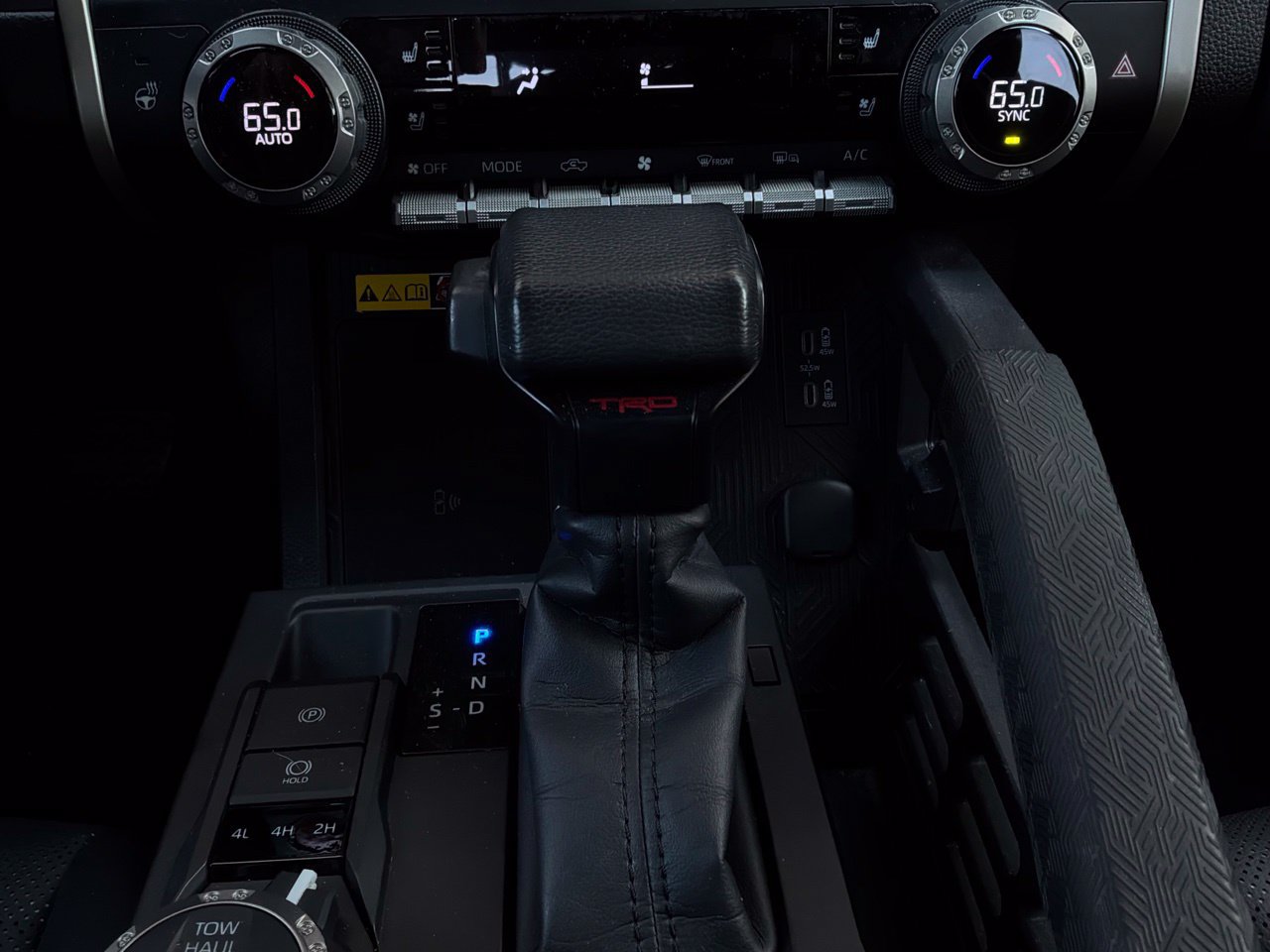 Used 2024 Toyota Tacoma TRD Off-Road w/ TRD Off Road Premium Package AWD/4WD image 38