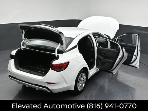 Certified 2025 Nissan Sentra S FWD image 33