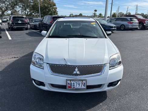 Used 2012 Mitsubishi Galant ES image 2